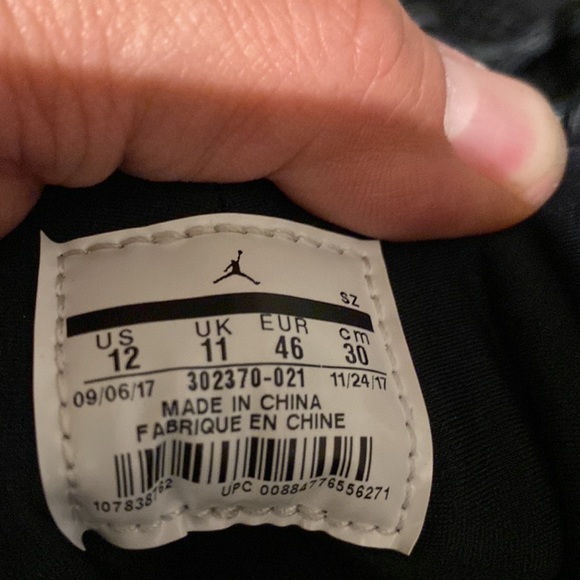 As.   Mint.  As.   U.  Can.  Get.   Basically.  Brand.  New.   SIZE.  12$$$$ - Picture 2 of 6